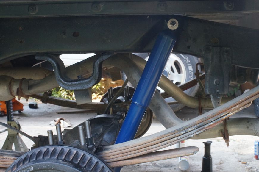chevy k10 squarebody rear suspension stock height