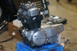 rebuilt motorcycle engine honda cl200 cb200 cafe racer rebuild overhaul