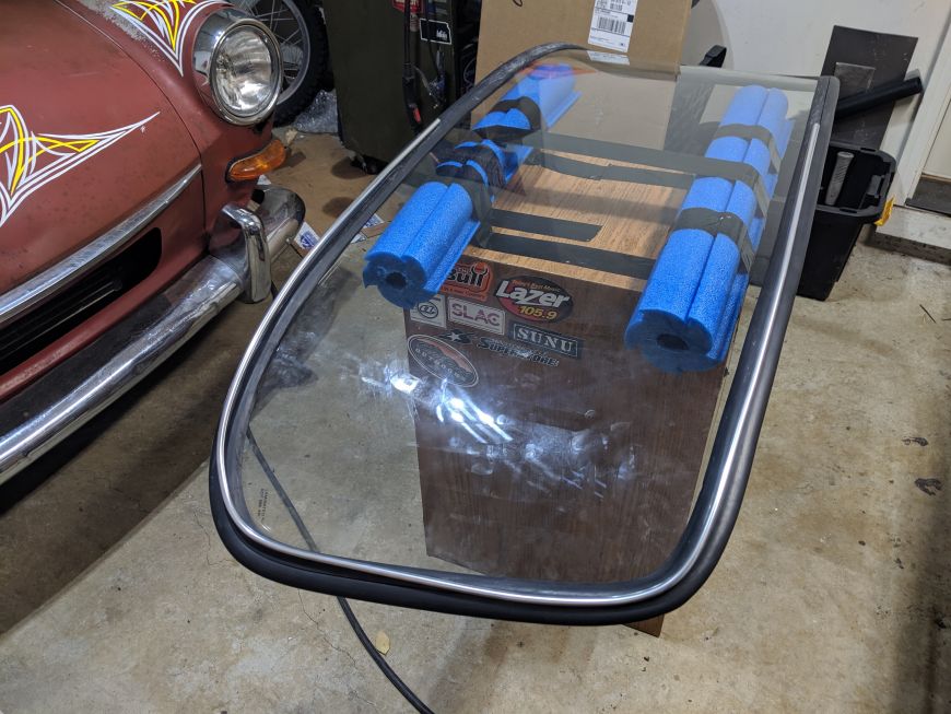 vw windshield trim install